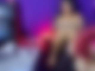 Live cam show with BabyBianca - New Teen (18+) on Mixed Magazine Live