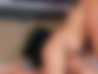Flora-Rowe's Live Sex Cam Show