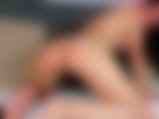 Flora-Rowe's Live Sex Cam Show