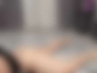 FlorrieDepasse's Live Sex Cam Show