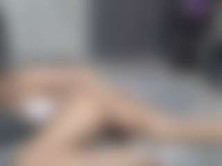 FlorrieDepasse's Live Sex Cam Show