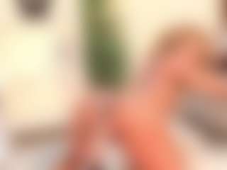 Live cam show with Frida-kiroga - Foot Fetish on Camsoda