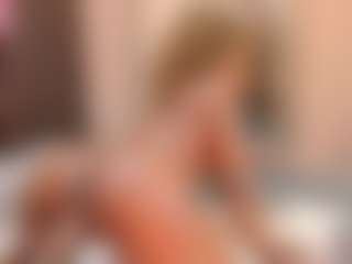 Live cam show with Frida-kiroga - Fingers on camwithhim.com