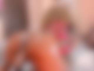 Live cam show with Frida-kiroga - Athletic Ebony on xfollow cams