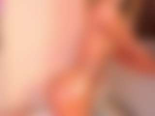 Live cam show with Frida-kiroga - Public on Big Tits