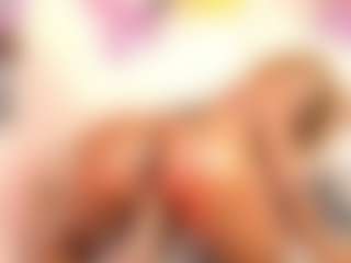 Live cam show with Frida-kiroga - Moaning on Taboo Cams XXX