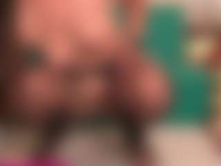 Live cam show with homehornyeva - Big Tits Blowjob on nudelive.tv