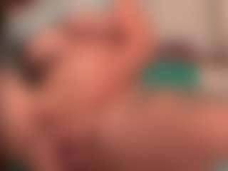 Show live cam dengan homehornyeva - Blue Eyes di Camsoda
