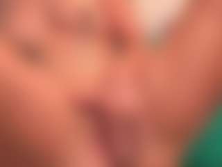 homehornyeva's Live Sex Cam Show