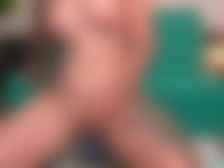 homehornyeva's Live Sex Cam Show
