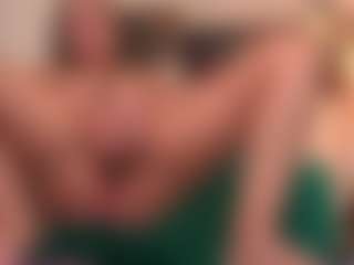 homehornyeva's Live Sex Cam Show