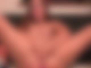 homehornyeva's Live Sex Cam Show