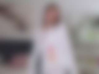 Live cam show with IllaShappard - Average on Free Soda