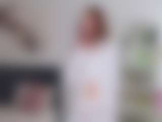 Live cam show with IllaShappard - Hairy Pussy Brown Hair on crypto-cams