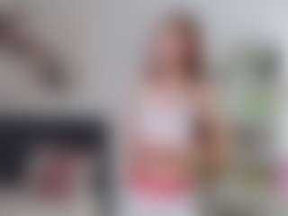 IllaShappard's Live Sex Cam Show
