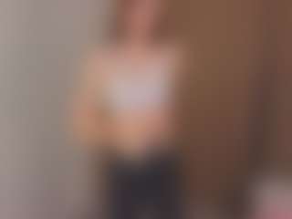 IllaShappard's Live Sex Cam Show