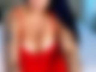Live cam show with Madelene-Navarro - Upskirt on sexylivex.com