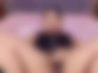 MeganCrow22's Live Sex Cam Show