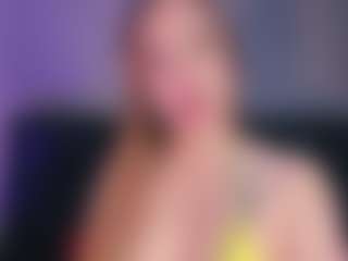 Meowlody's Live Sex Cam Show