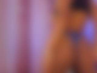 miia-wills's Live Sex Cam Show