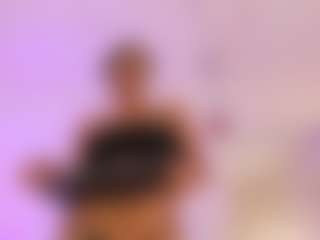 Live cam show with miia-wills - New Big Tits on Camsoda