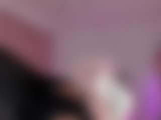 Live cam show with Missgissel - Dirty Talk on Fling VIP Chat