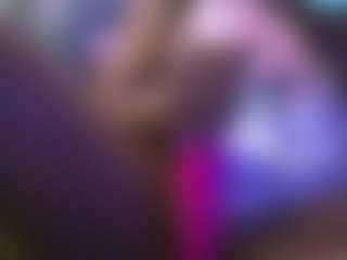 Spettacolo in cam dal vivo con nastythicccdianasquirts - Average su Camsoda