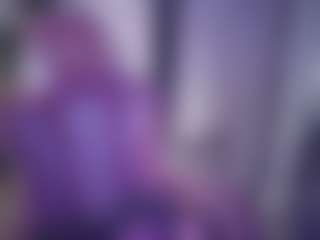 Live cam show with nastythicccdianasquirts - Average on Cam Slut