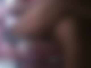 Live cam show with nastythicccdianasquirts - Ebony Petite on Fling VIP Chat
