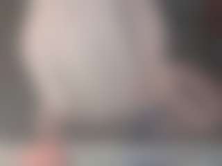 Live cam show with nastythicccdianasquirts - Middle Aged on Streamer API