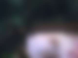 Live cam show with nastythicccdianasquirts - Ebony Teen (18+) on CamClone