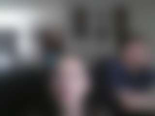 naughtycoupleweare's Live Sex Cam Show