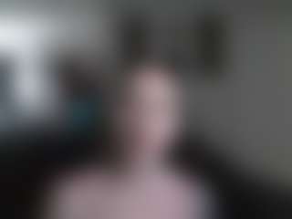 naughtycoupleweare's Live Sex Cam Show