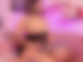 Roxy-Harkkov's Live Sex Cam Show