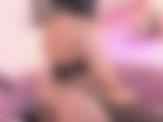 Roxy-Harkkov's Live Sex Cam Show