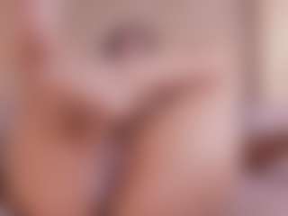 sasha-brunettee's Live Sex Cam Show