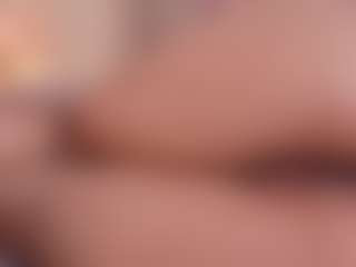 sasha-brunettee's Live Sex Cam Show