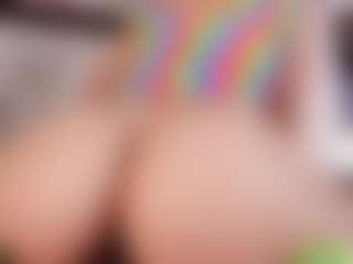 sasha-brunettee's Live Sex Cam Show