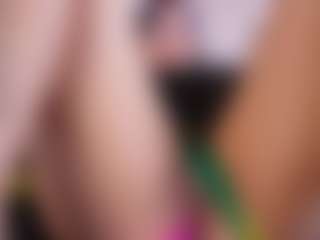 sasha-brunettee's Live Sex Cam Show