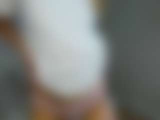 Live cam show with suedreamyy - Teen (18+) on SmokeAndPoke