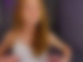 Live cam show with suedreamyy - New Petite on Camsoda