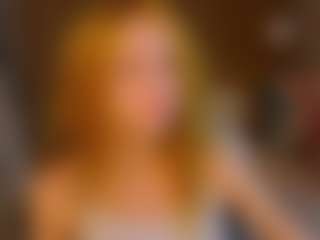 Live cam show with suedreamyy - Lean on Milfs Live