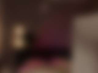 Live cam show with suedreamyy - Red Hair Amateur on Dolls Live