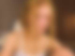 Live cam show with suedreamyy - Blue Eyes on iamadamtest123.com