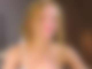 Live cam show with suedreamyy - Blue Eyes on mypornchat.com
