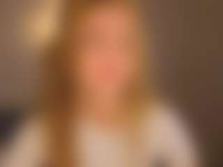 Live cam show with suedreamyy - Red Hair Amateur on live.xbliss.ai