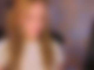 Live cam show with suedreamyy - Red Hair Amateur on Gym Cam Girls
