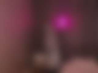 Live cam show with VioletxDesiree - Brown Hair on Camsoda