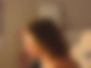 Live cam show with VioletxDesiree - Moaning on fuck-show.com