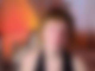 Live cam show with VioletxDesiree - Skinny on Camsoda